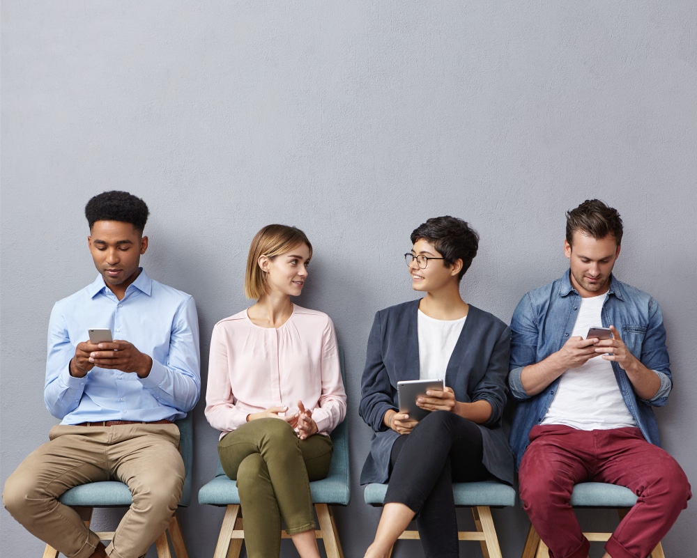 How Text Messaging Can Help Job Recruiters